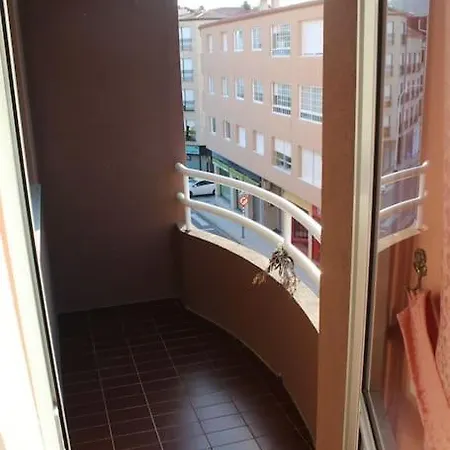 Acojedor Entero En *