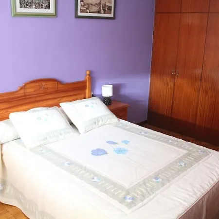 Acojedor Entero En Apartment Bueu